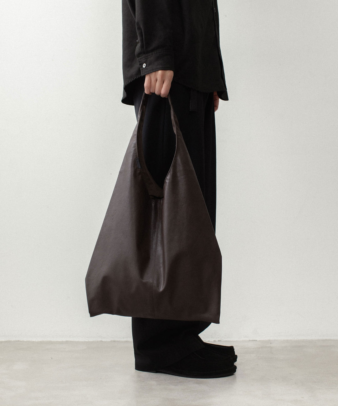 ATTACHMENT アタッチメントのSYNTHETIC LEATHER SMALL SHOPPING BAG - D.BROWNの公式通販サイトsession福岡セレクトショップ