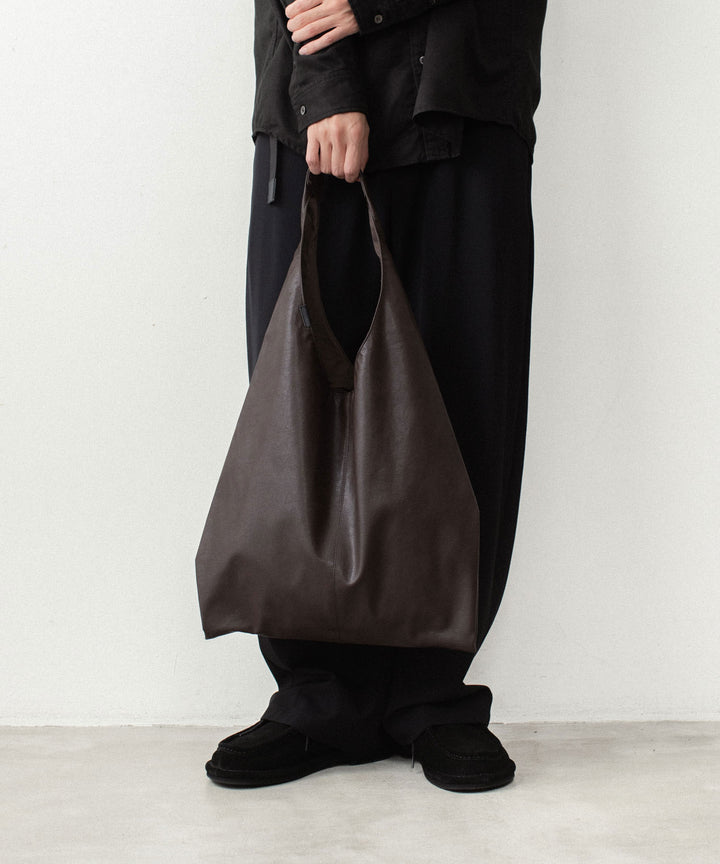 ATTACHMENT アタッチメントのSYNTHETIC LEATHER SMALL SHOPPING BAG - D.BROWNの公式通販サイトsession福岡セレクトショップ