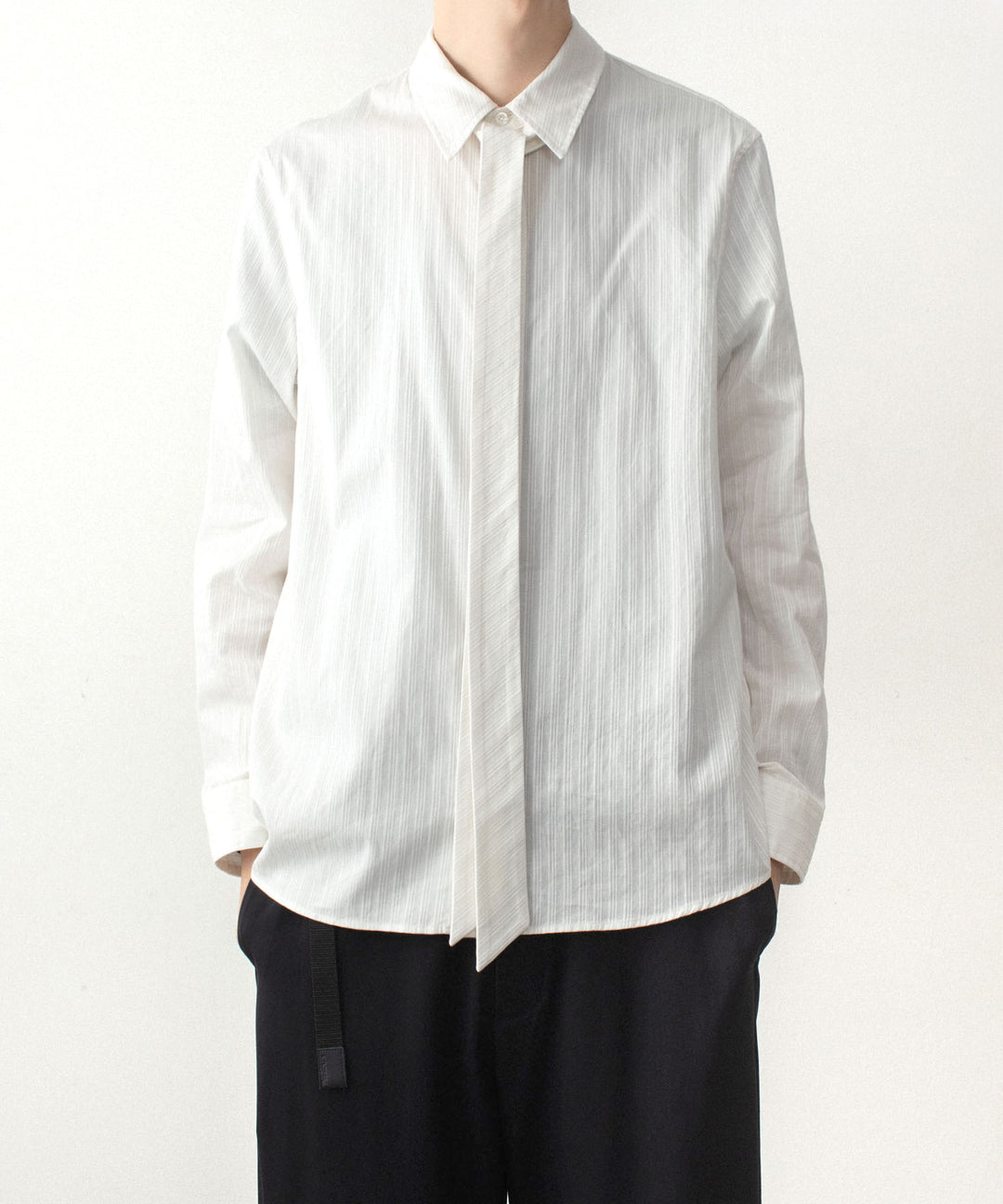 ATTACHMENT アタッチメントのCO SHADOW STRIPE BROAD NARROW TIE L/S SHIRT - OFF WHITEの公式通販サイトsession福岡セレクトショップ