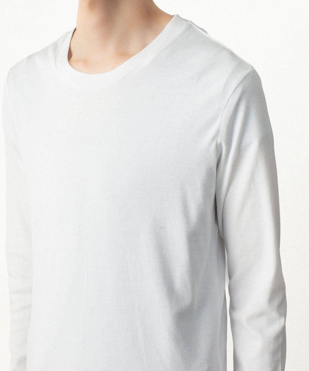 ATTACHMENT アタッチメントのBRUSHED YARN SMOOTH SLIM FIT L/S TEE - WHITEの公式通販サイトsession福岡セレクトショップ