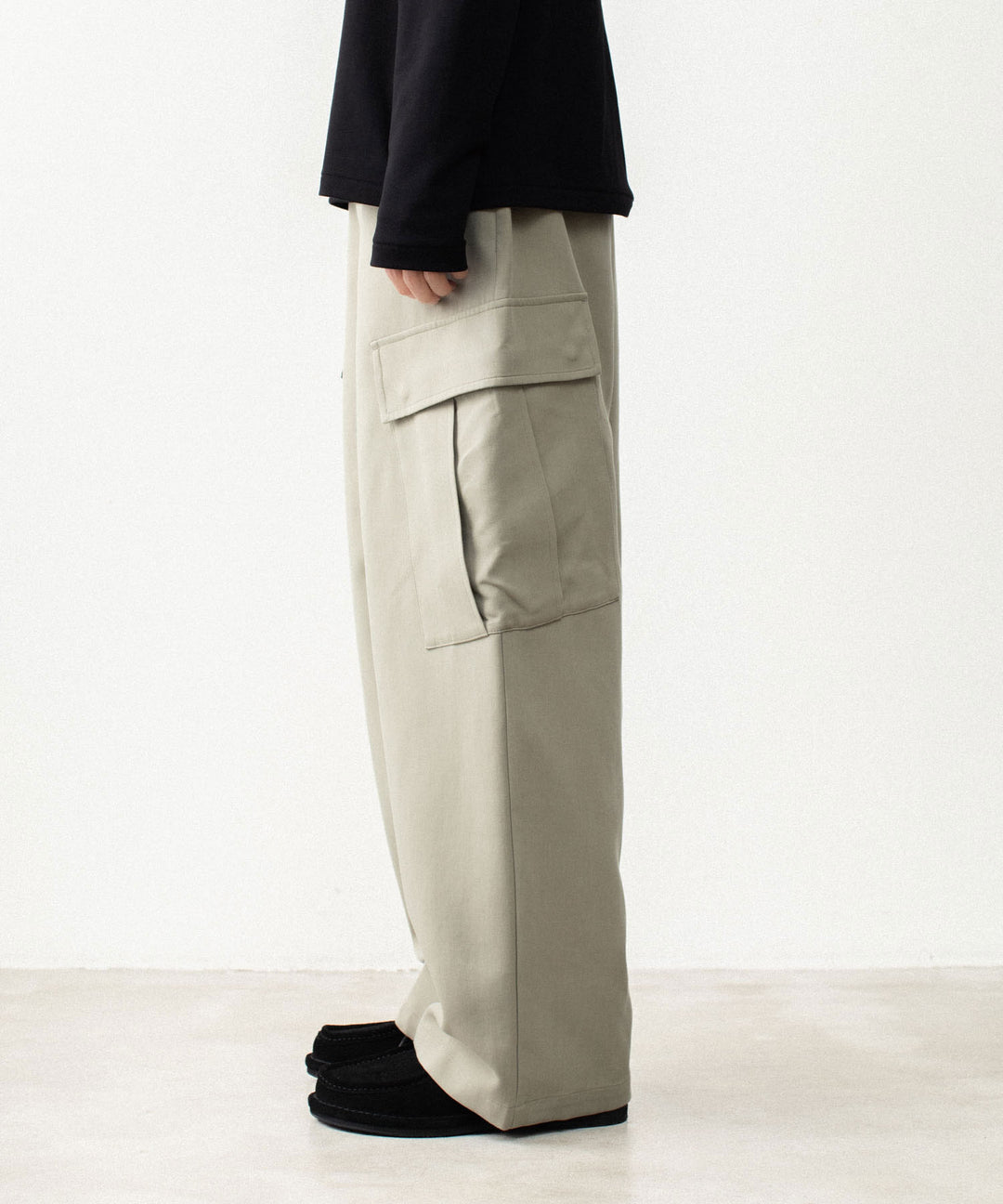 ATTACHMENT アタッチメントのCO/TEN POWDERY DOUBLE CROTH EASY CARGO TROUSERS - L.KH GRAYの公式通販サイトsession福岡セレクトショップ
