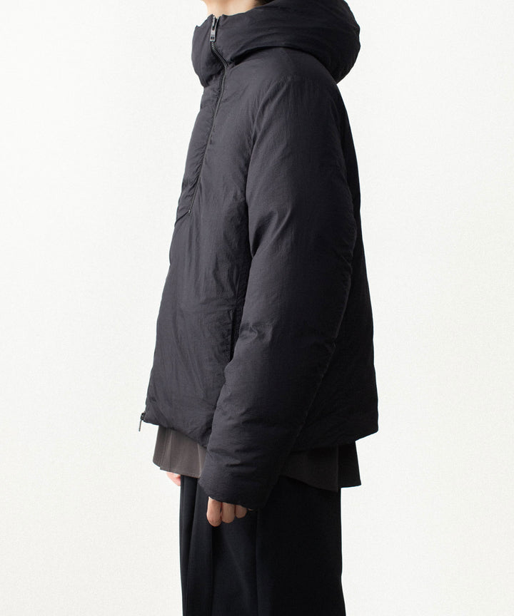 ATTACHMENT アタッチメントのNY TAFFETA HOODED DOWN JACKET - BLACKの公式通販サイトsession福岡セレクトショップ