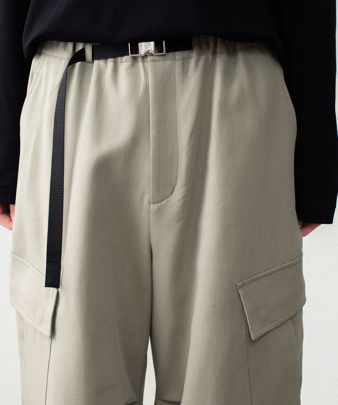 ATTACHMENT アタッチメントのCO/TEN POWDERY DOUBLE CROTH EASY CARGO TROUSERS - L.KH GRAYの公式通販サイトsession福岡セレクトショップ