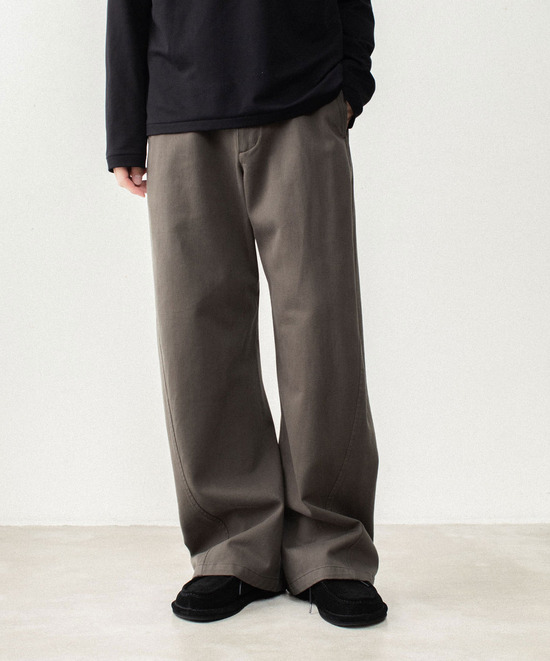 ATTACHMENT アタッチメントのCO NIDOM CLOTH 3D TROUSERS - D.KHAKIの公式通販サイトsession福岡セレクトショップ