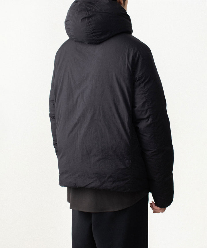 ATTACHMENT アタッチメントのNY TAFFETA HOODED DOWN JACKET - BLACKの公式通販サイトsession福岡セレクトショップ