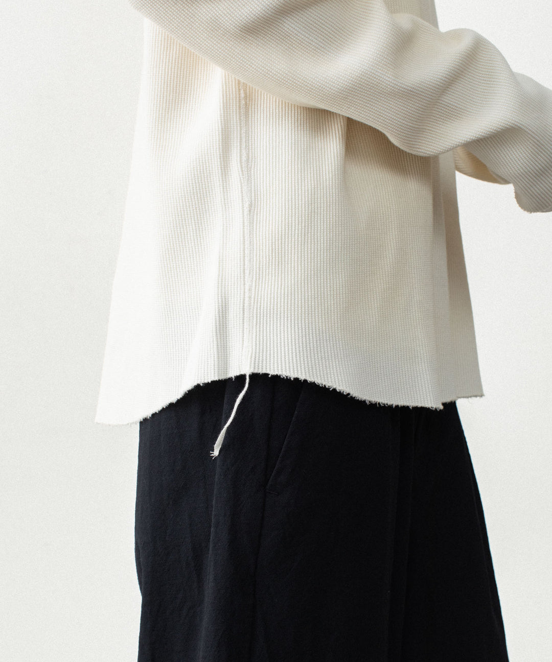 VEIN ヴェインのHIGH GAUGE WAFFLE LAYERED L/S TEE - OFF WHITEの公式通販サイトsession福岡セレクトショップ