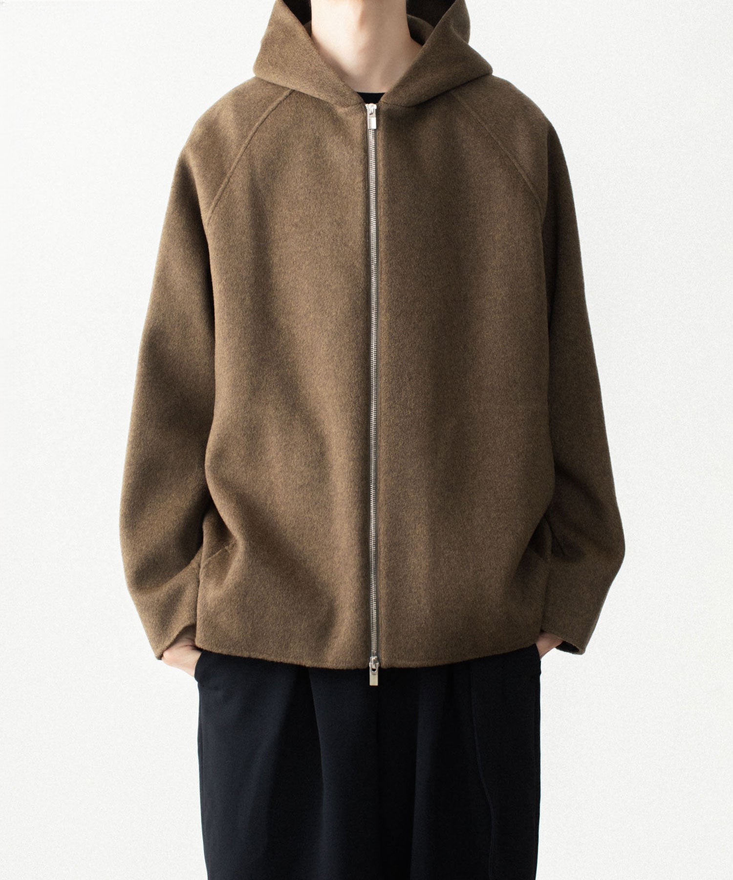 ATTACHMENT /アタッチメント】WO/CA DOUBLE FACE BEAVER HOODED JACKET