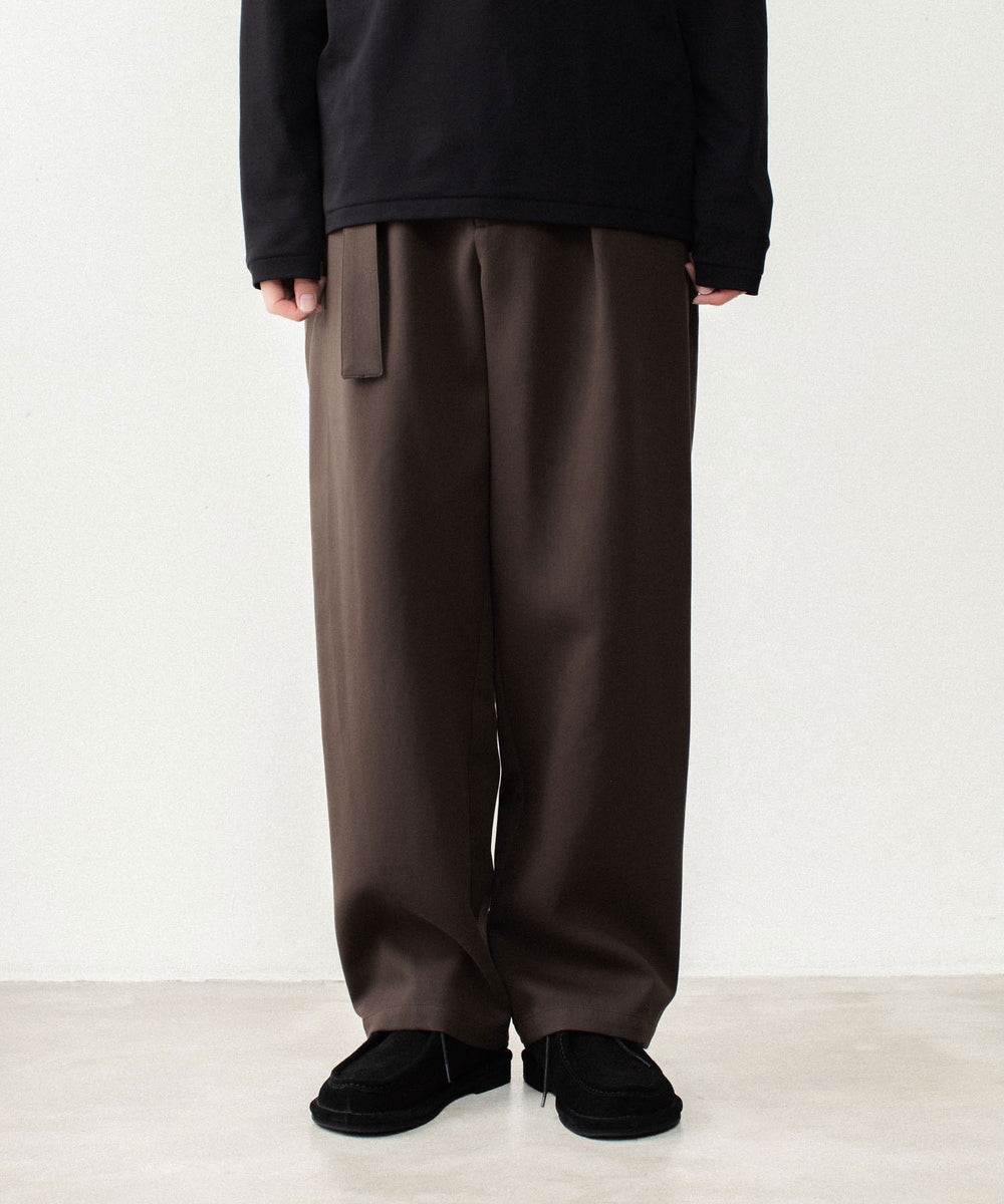 ATTACHMENT アタッチメントのCO/TEN POWDERY DOUBLE CROTH BELTED WIDE TROUSERS - D.BROWNの公式通販サイトsession福岡セレクトショップ