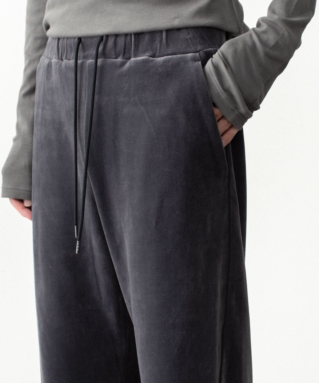ATTACHMENT アタッチメントの80/2 ORGANIC VELOR BALLOON WIDE TRACK TROUSERS - D.GRAYの公式通販サイトsession福岡セレクトショップ