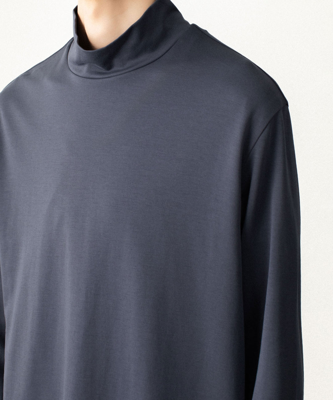 ATTACHMENT アタッチメントのCOTTON DOUBLE FACE SLIM FIT HIGHNECK L/S TEE - NAVYの公式通販サイトsession福岡セレクトショップ