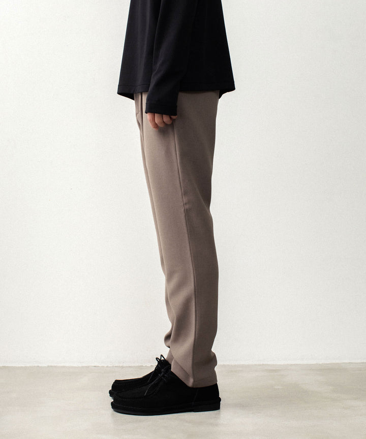 ATTACHMENT アタッチメントのPE STRETCH DOUBLE CLOTH REGULAR FIT 1TUCK TROUSERS - D.BROWNの公式通販サイトsession福岡セレクトショップ