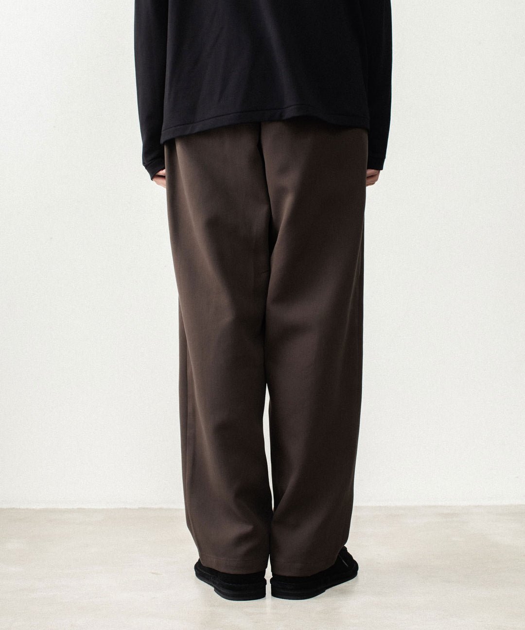 ATTACHMENT アタッチメントのCO/TEN POWDERY DOUBLE CROTH BELTED WIDE TROUSERS - D.BROWNの公式通販サイトsession福岡セレクトショップ