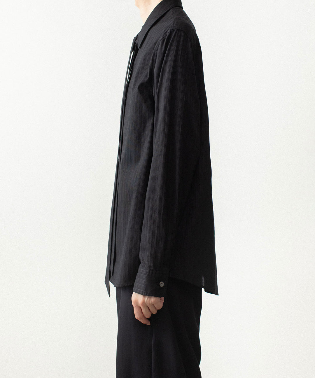 ATTACHMENT アタッチメントのCO SHADOW STRIPE BROAD NARROW TIE L/S SHIRT - BLACKの公式通販サイトsession福岡セレクトショップ