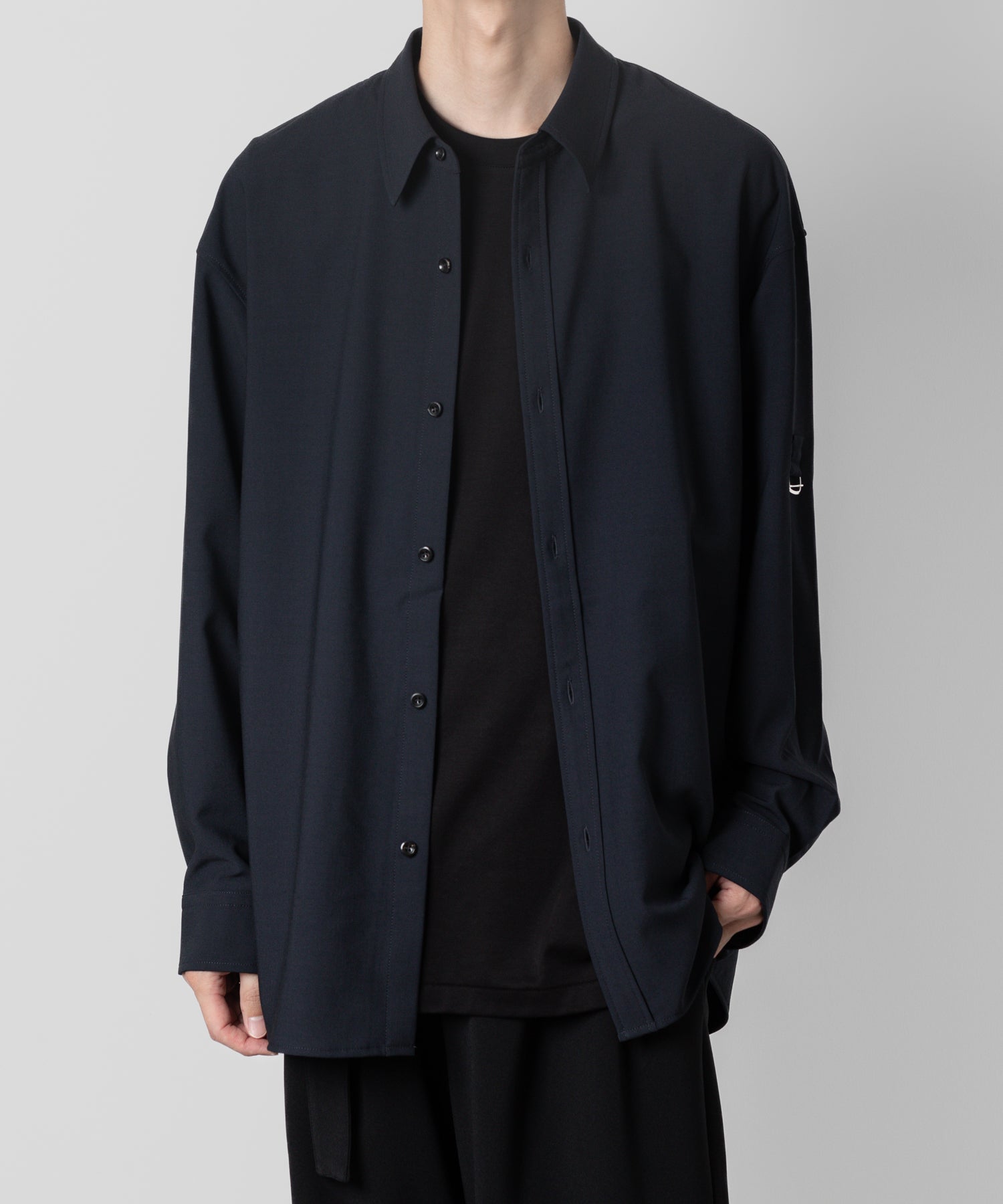 ATTACHMENT アタッチメントのPE/RY STRETCH TROPICAL STRAP SLEEVE L/S SHIRT - NAVY 公式通販サイトsession福岡セレクトショップ