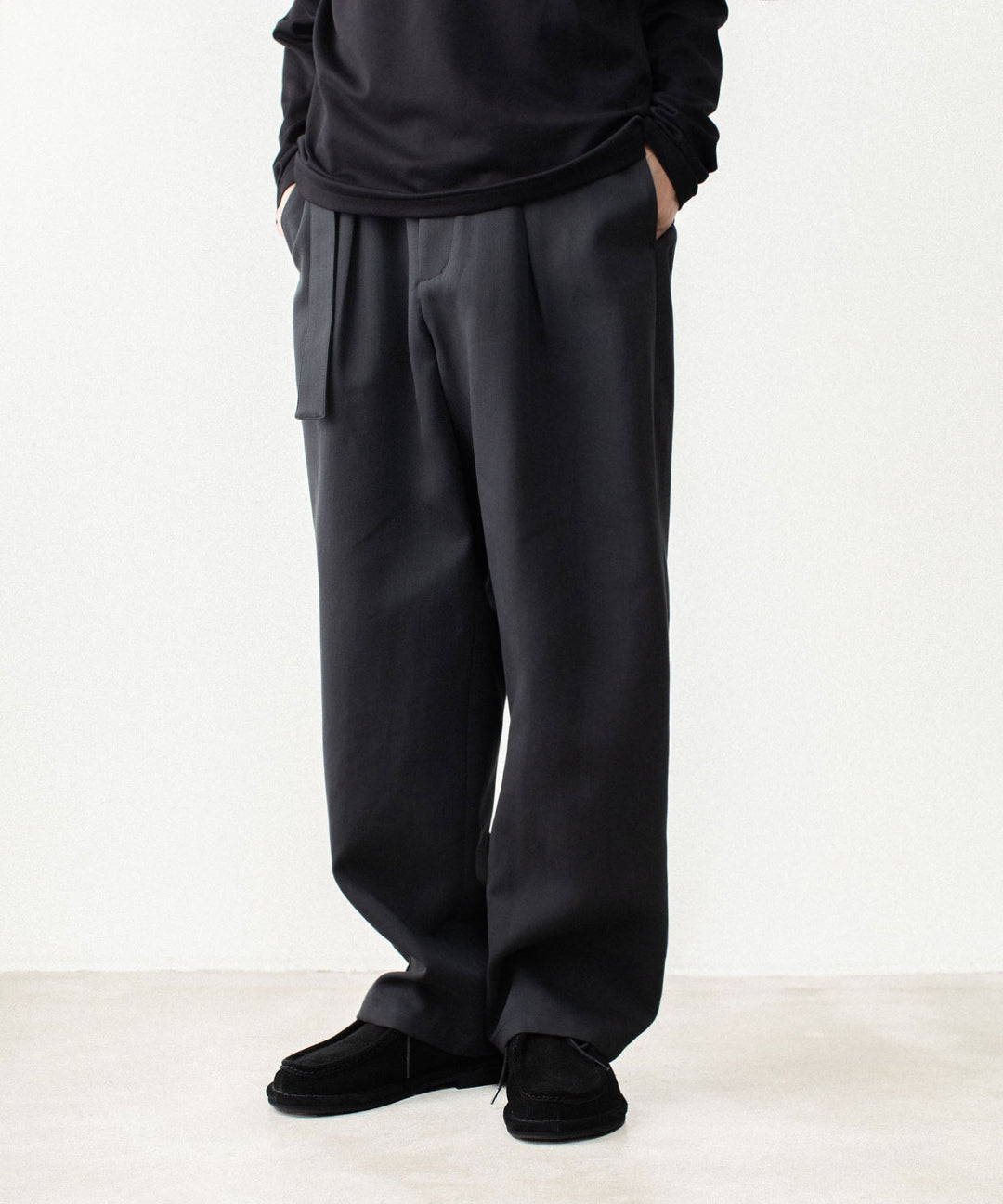 CO/TEN POWDERY DOUBLE CROTH BELTED WIDE TROUSERS - BLACKの公式通販サイトsession福岡セレクトショップ