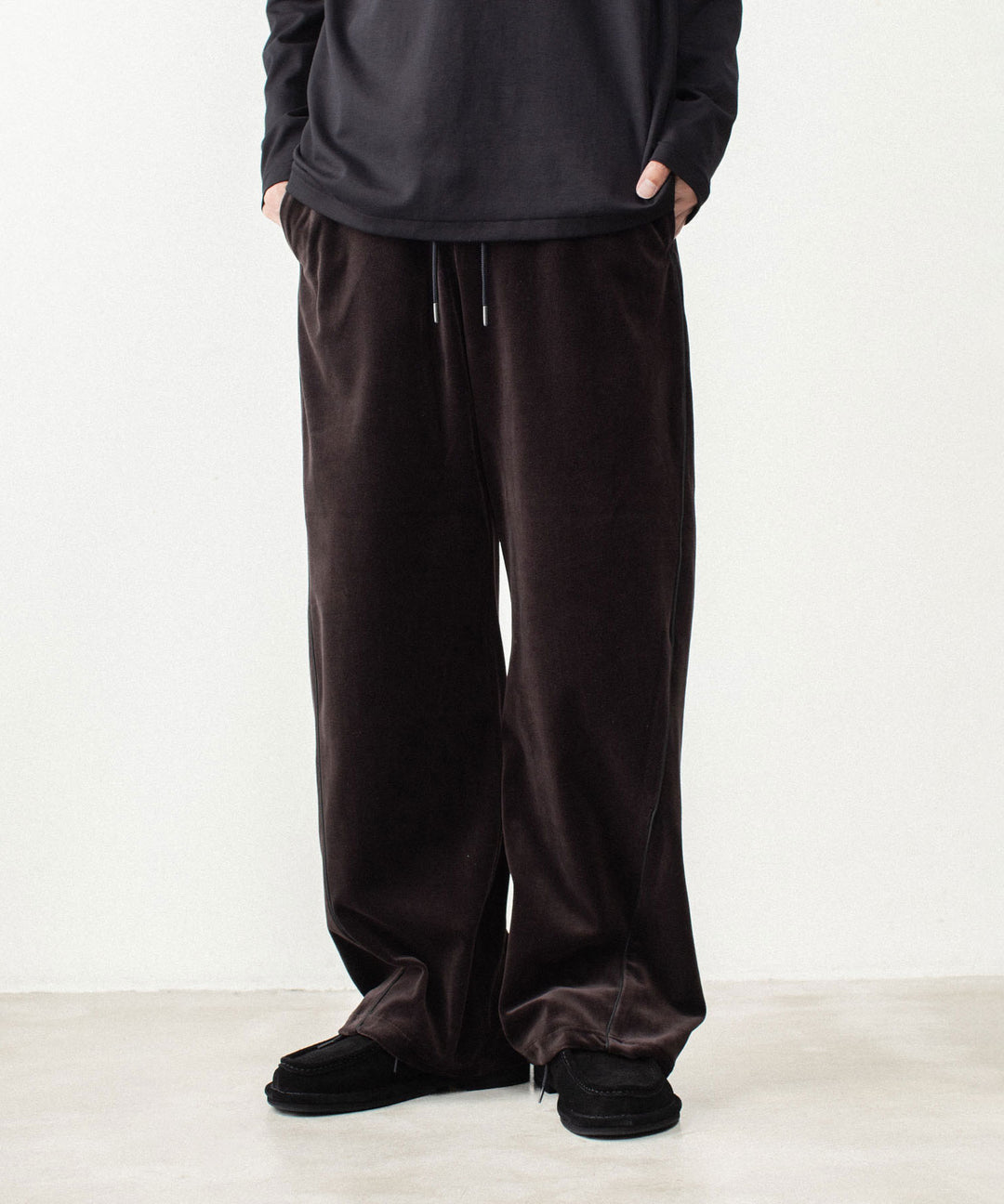 ATTACHMENT アタッチメントの80/2 ORGANIC VELOR BALLOON WIDE TRACK TROUSERS - D.BROWNの公式通販サイトsession福岡セレクトショップ