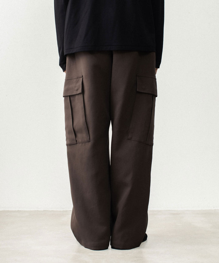 ATTACHMENT アタッチメントのCO/TEN POWDERY DOUBLE CROTH EASY CARGO TROUSERS - D.BROWNの公式通販サイトsession福岡セレクトショップ