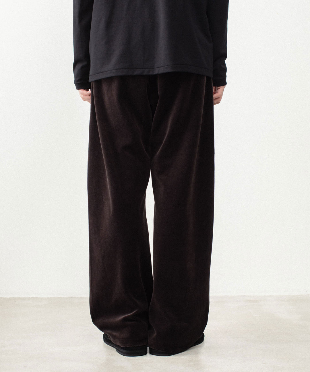 ATTACHMENT アタッチメントの80/2 ORGANIC VELOR BALLOON WIDE TRACK TROUSERS - D.BROWNの公式通販サイトsession福岡セレクトショップ