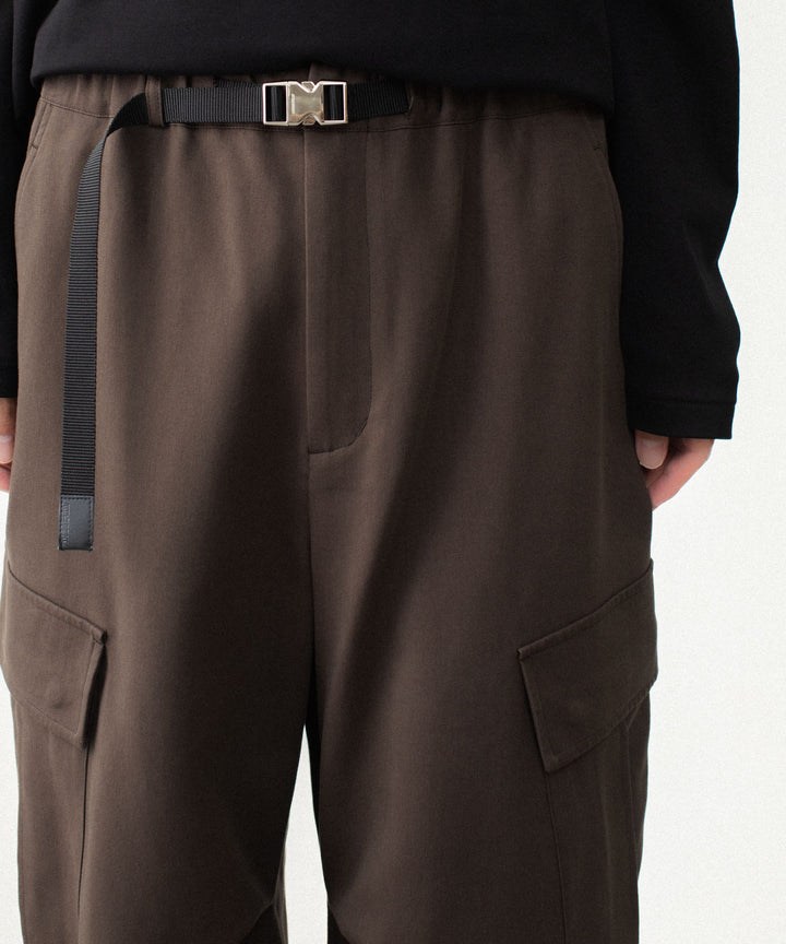 ATTACHMENT アタッチメントのCO/TEN POWDERY DOUBLE CROTH EASY CARGO TROUSERS - D.BROWNの公式通販サイトsession福岡セレクトショップ