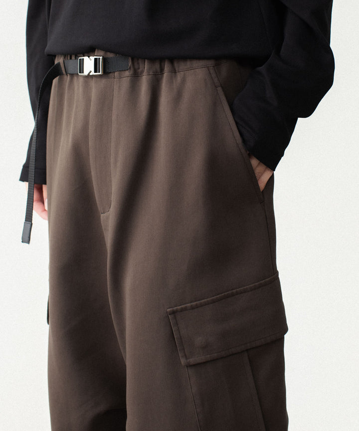 ATTACHMENT アタッチメントのCO/TEN POWDERY DOUBLE CROTH EASY CARGO TROUSERS - D.BROWNの公式通販サイトsession福岡セレクトショップ