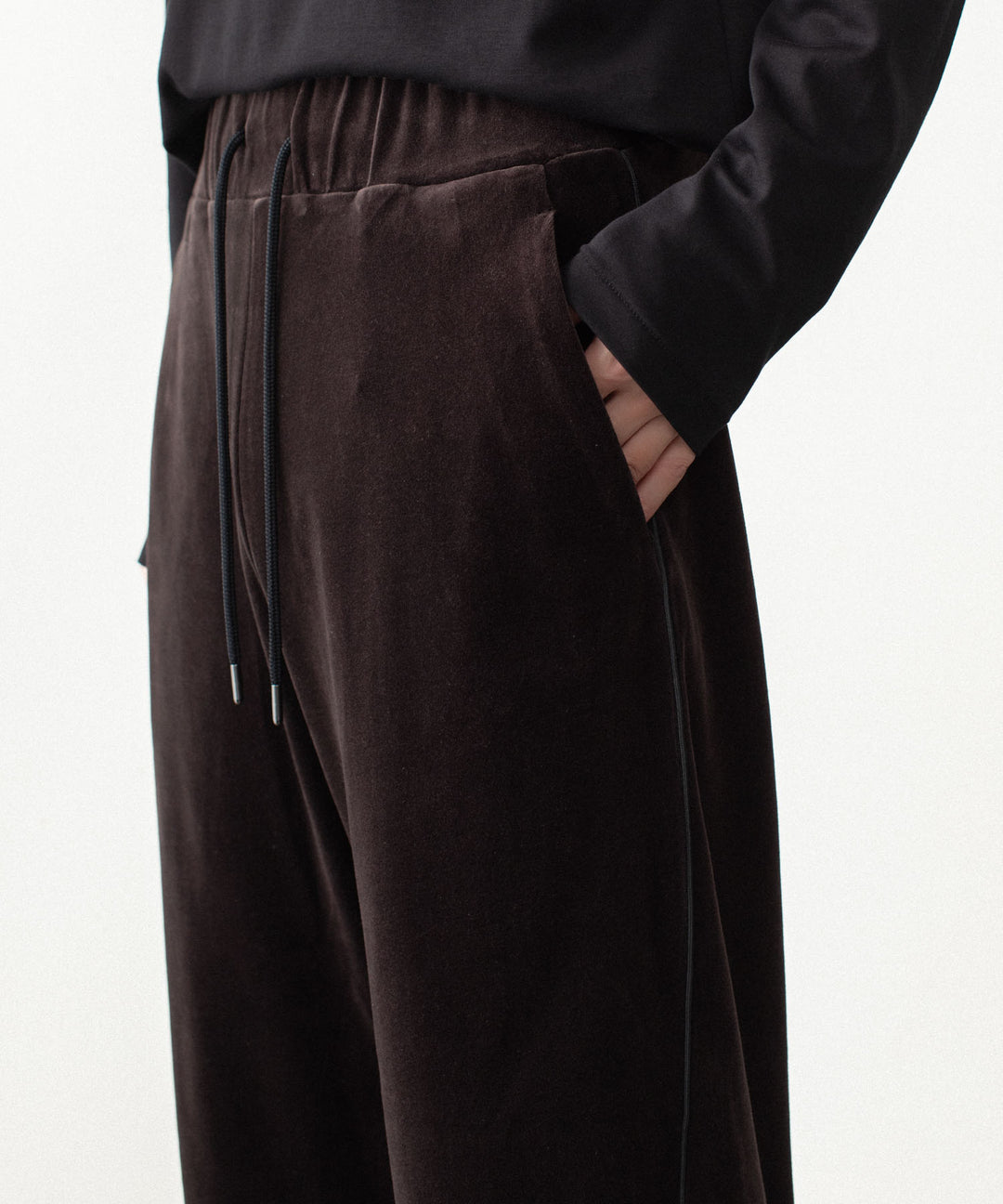 ATTACHMENT アタッチメントの80/2 ORGANIC VELOR BALLOON WIDE TRACK TROUSERS - D.BROWNの公式通販サイトsession福岡セレクトショップ