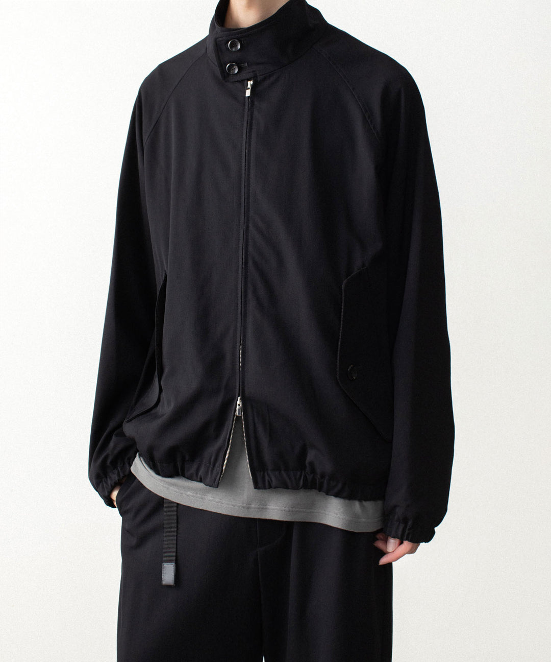 ATTACHMENT アタッチメントのWASHABLE HIGH TWIST GABARDINE HARRINGTON JACKET - BLACKの公式通販サイトsession福岡セレクトショップ