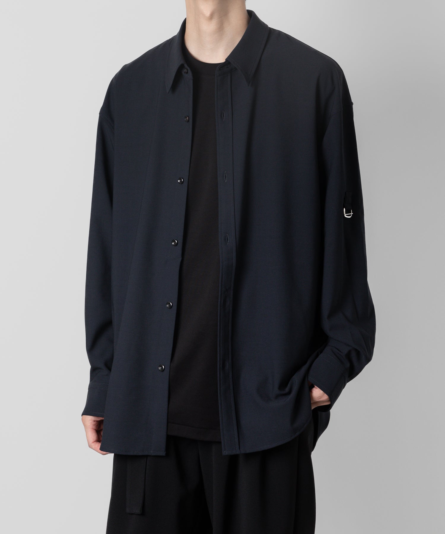 ATTACHMENT アタッチメントのPE/RY STRETCH TROPICAL STRAP SLEEVE L/S SHIRT - NAVY 公式通販サイトsession福岡セレクトショップ