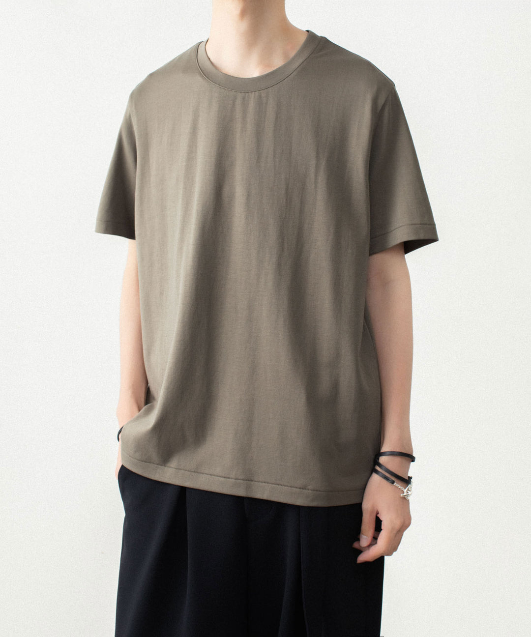 ATTACHMENT アタッチメントのCOTTON DOUBLE FACE SLIM FIT S/S TEE - KHAKI GRAYの公式通販サイトsession福岡セレクトショップ