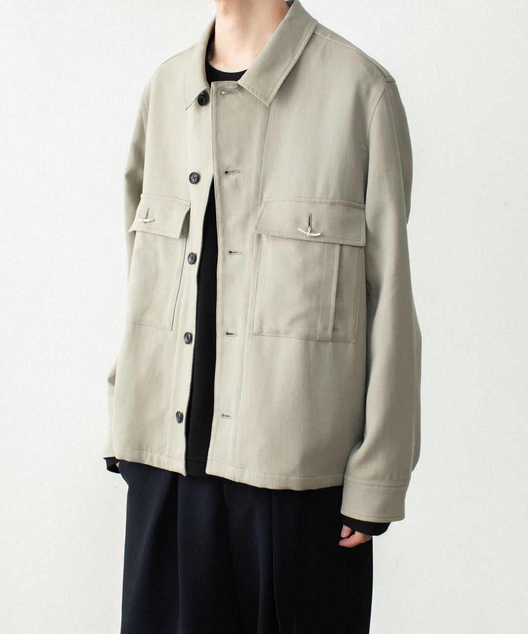ATTACHMENT アタッチメントのCO/TEN POWDERY DOUBLE CROTH PATCH POCKET SHORT JACKET - L.KH GRAYの公式通販サイトsession福岡セレクトショップ