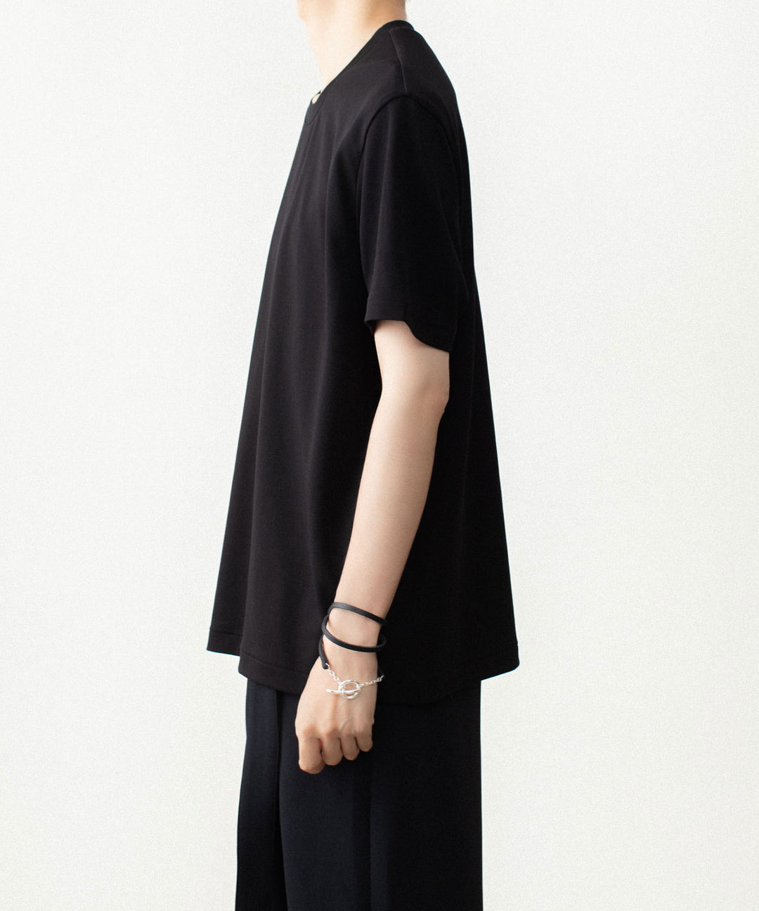 ATTACHMENT アタッチメントのCOTTON DOUBLE FACE SLIM FIT S/S TEE - BLACKの公式通販サイトsession福岡セレクトショップ