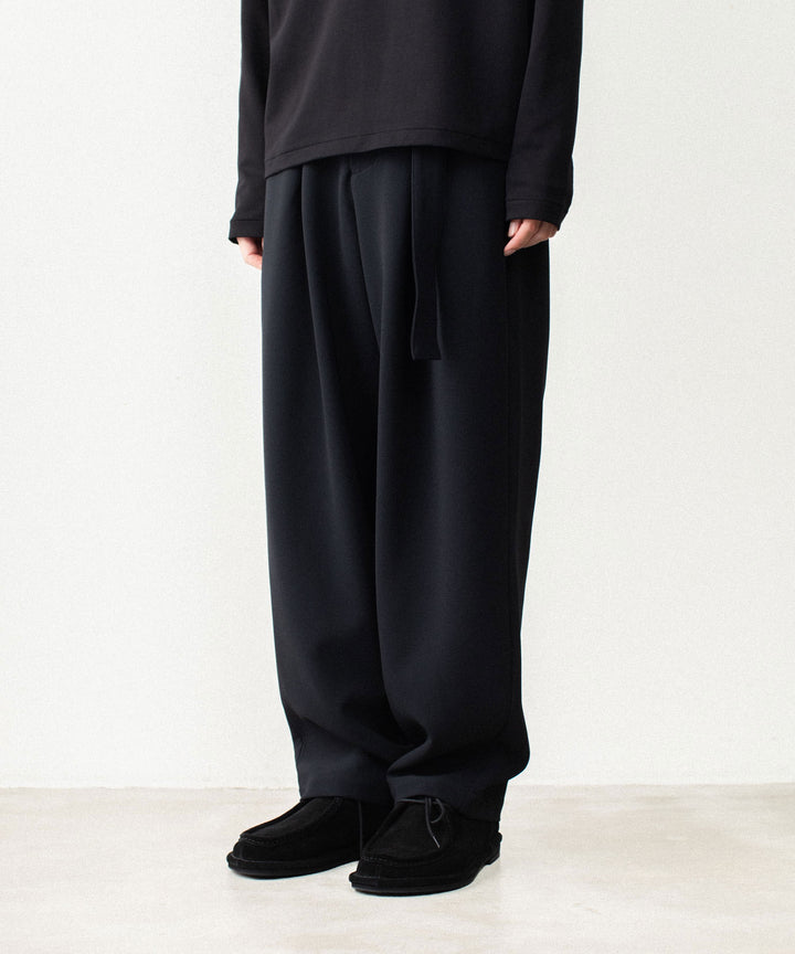 ATTACHMENT アタッチメントのPE STRETCH DOUBLE CLOTH CROSS TUCK TROUSERS - BLACKの公式通販サイトsession福岡セレクトショップ