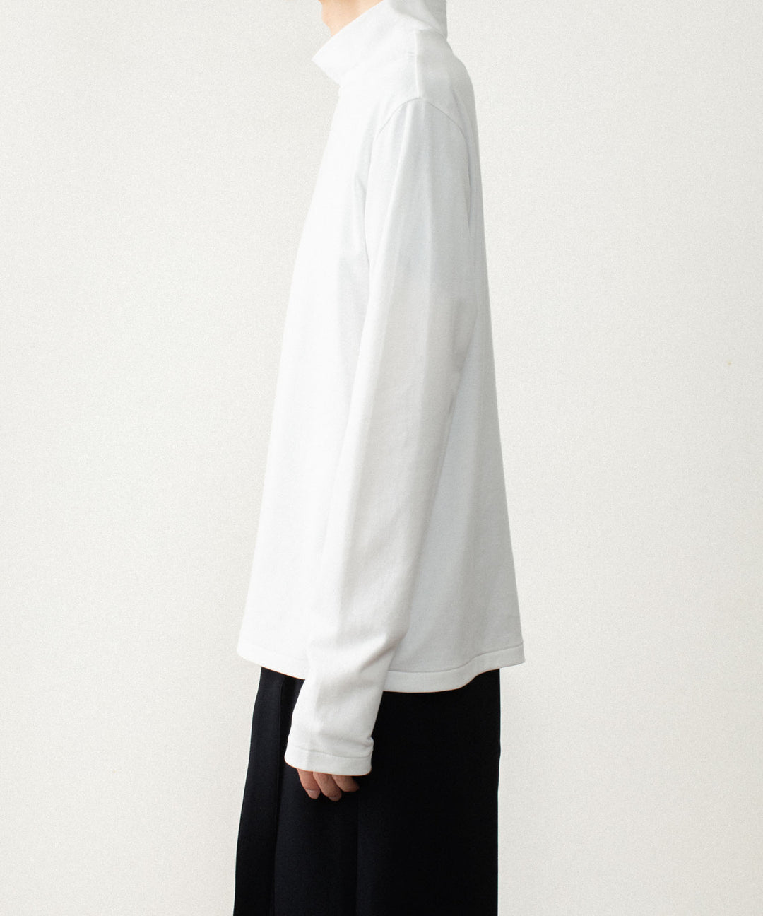 ATTACHMENT アタッチメントのCOTTON DOUBLE FACE SLIM FIT HIGHNECK L/S TEE - WHITEの公式通販サイトsession福岡セレクトショップ