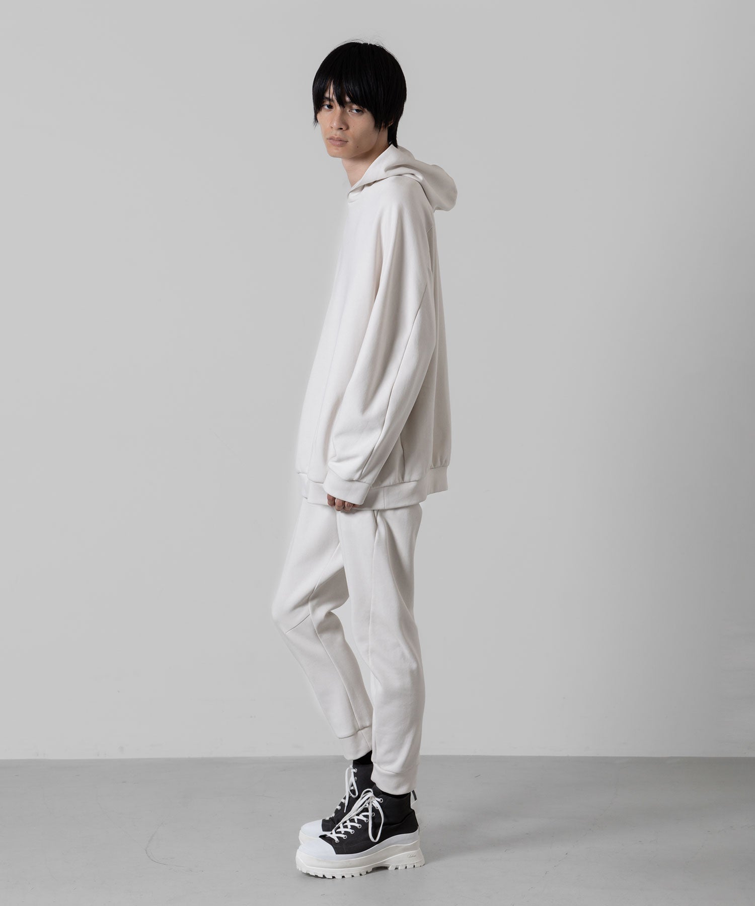 ATTACHMENT /アタッチメント】 CO/PE DOUBLE KNIT HOODIE - OFF WHITE