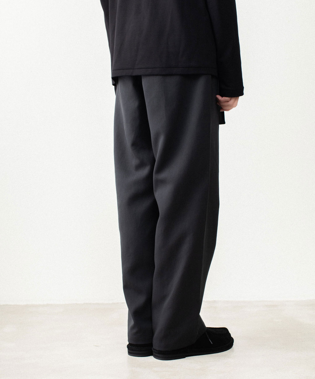 CO/TEN POWDERY DOUBLE CROTH BELTED WIDE TROUSERS - BLACKの公式通販サイトsession福岡セレクトショップ