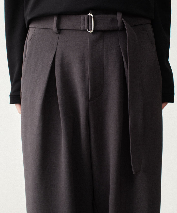 ATTACHMENT アタッチメントのPE STRETCH DOUBLE CLOTH CROSS TUCK TROUSERS - D.KH GRAYの公式通販サイトsession福岡セレクトショップ