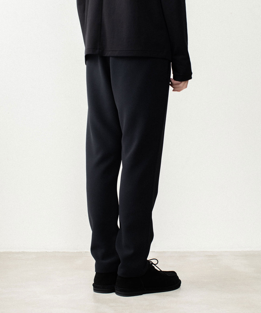 ATTACHMENT アタッチメントのPE STRETCH DOUBLE CLOTH REGULAR FIT 1TUCK TROUSERS - BLACKの公式通販サイトsession福岡セレクトショップ
