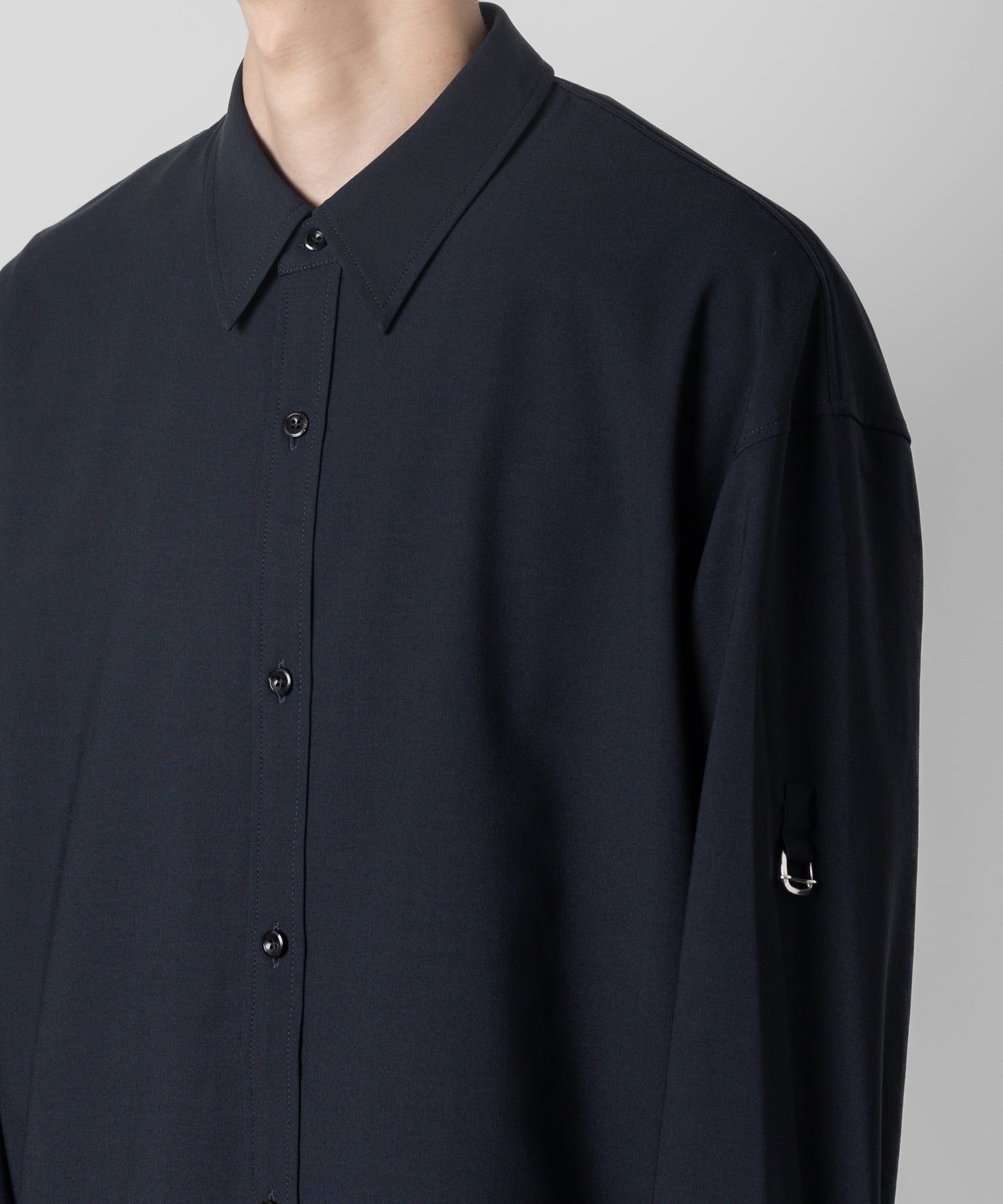 ATTACHMENT アタッチメントのPE/RY STRETCH TROPICAL STRAP SLEEVE L/S SHIRT - NAVY 公式通販サイトsession福岡セレクトショップ