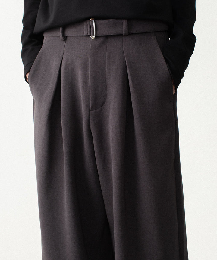 ATTACHMENT アタッチメントのPE STRETCH DOUBLE CLOTH CROSS TUCK TROUSERS - D.KH GRAYの公式通販サイトsession福岡セレクトショップ
