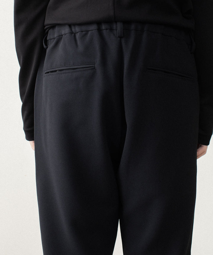 ATTACHMENT アタッチメントのPE STRETCH DOUBLE CLOTH REGULAR FIT 1TUCK TROUSERS - BLACKの公式通販サイトsession福岡セレクトショップ