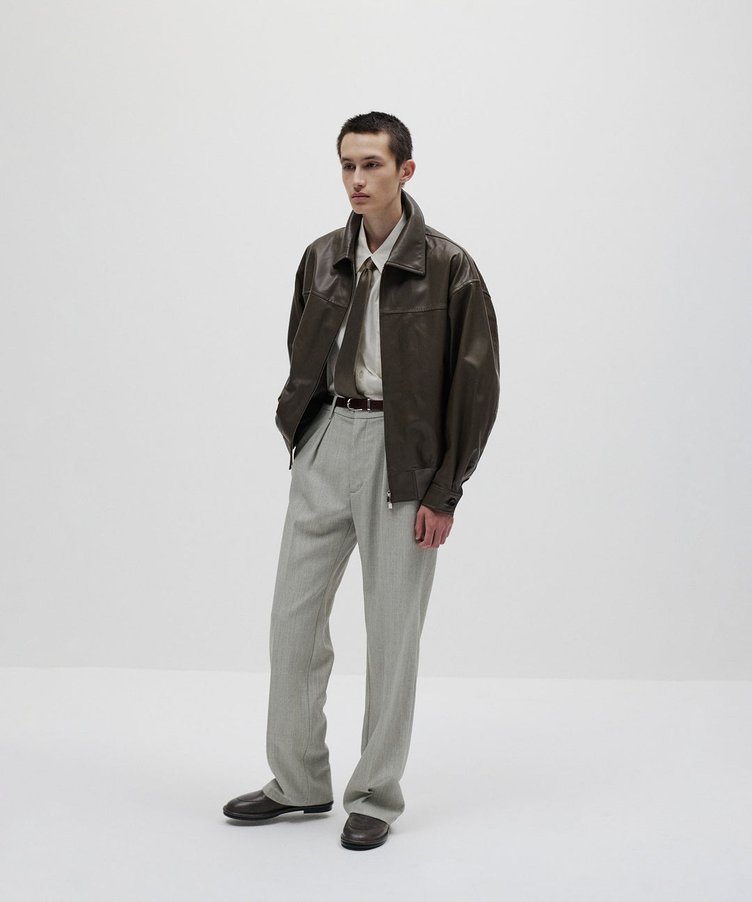 ATTACHMENT アタッチメントのSILK SATIN TIE - KHAKI GRAYの公式通販サイトsession福岡セレクトショップ