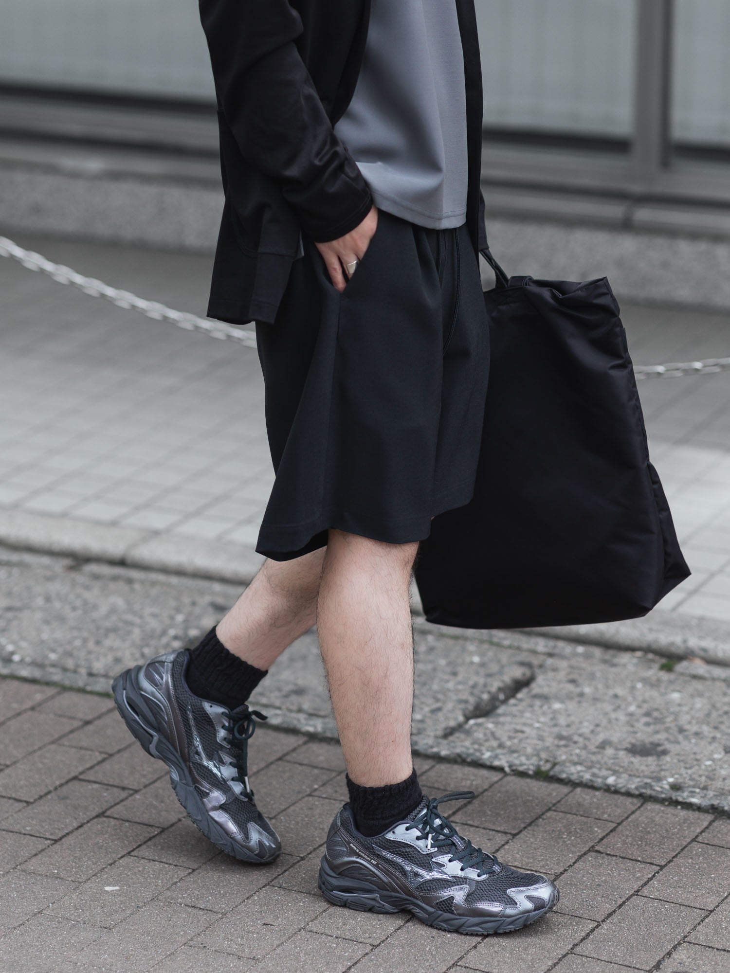 MIZUNO ミズノWAVE RIDER 10のBLACK×BLACK×METALLIC GREY 公式通販サイトsession福岡セレクトショップ