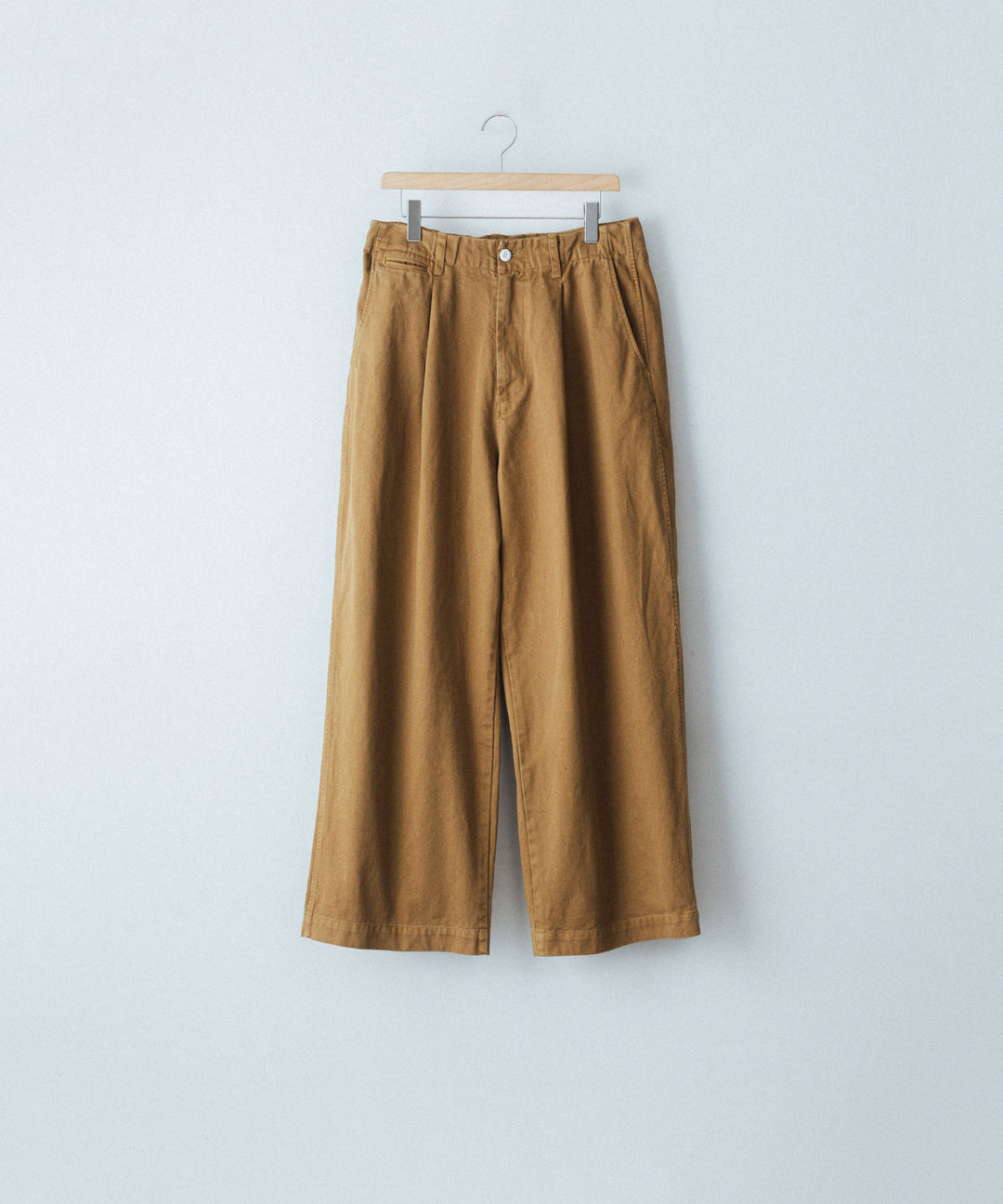 【concause】 WIDE WORK TROUSERS - CAMEL