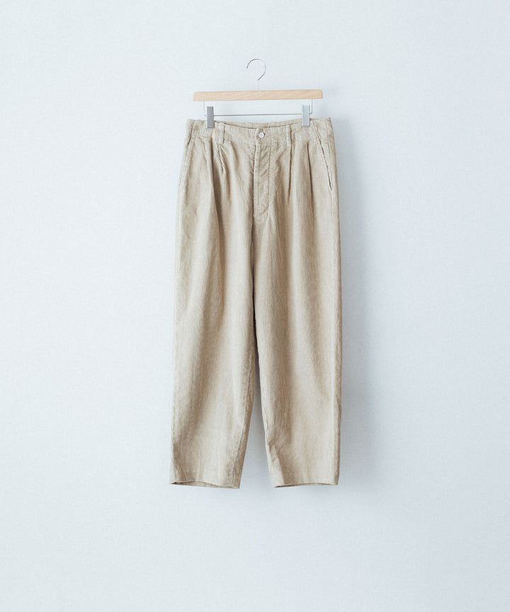 【concause】 CORDUROY WIDE TAPERED SLACKS - BEIGE