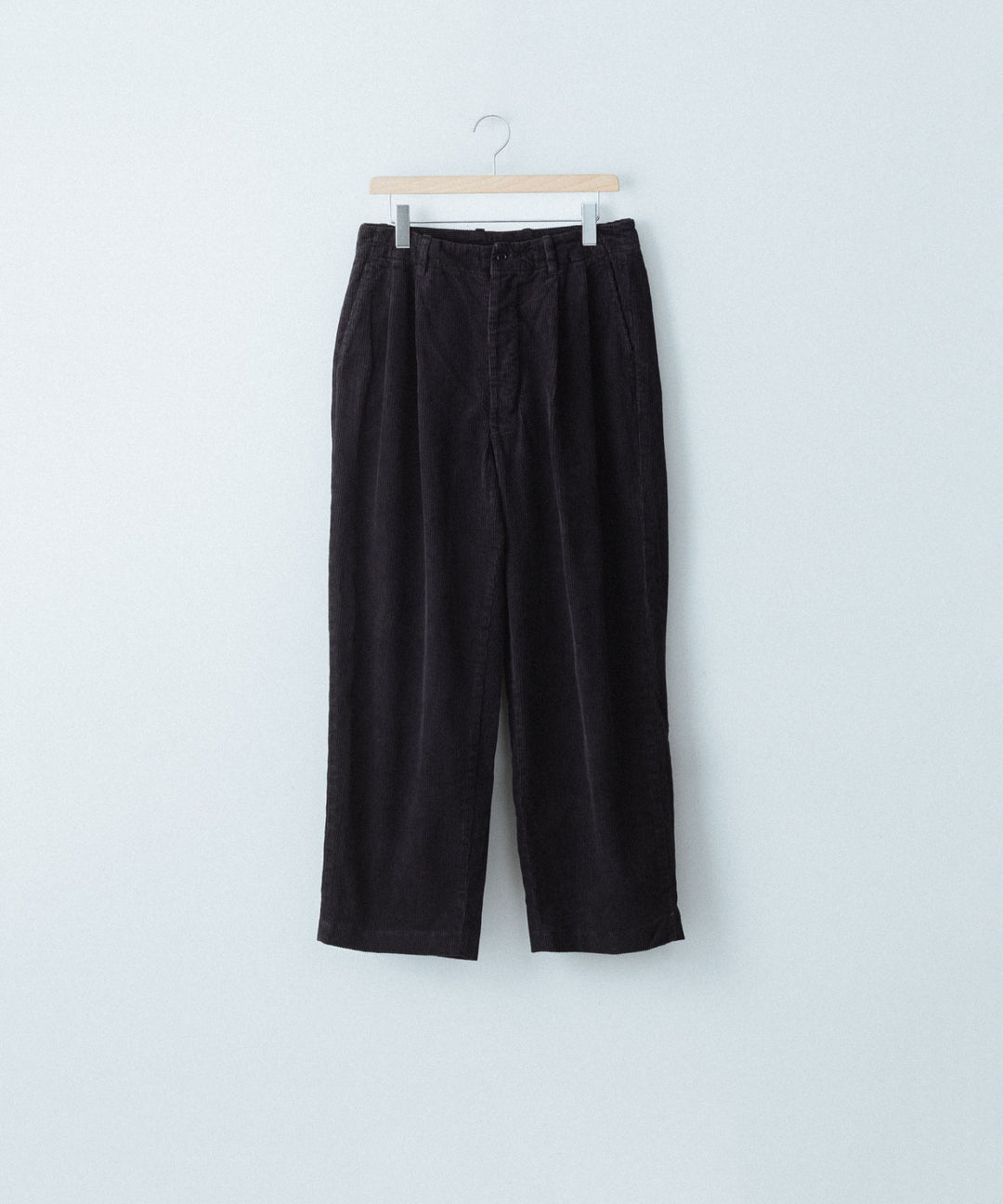 concause-コンコースのCORDUROY WIDE TAPERED SLACKSのBLACK公式通販サイトsession福岡セレクトショップ