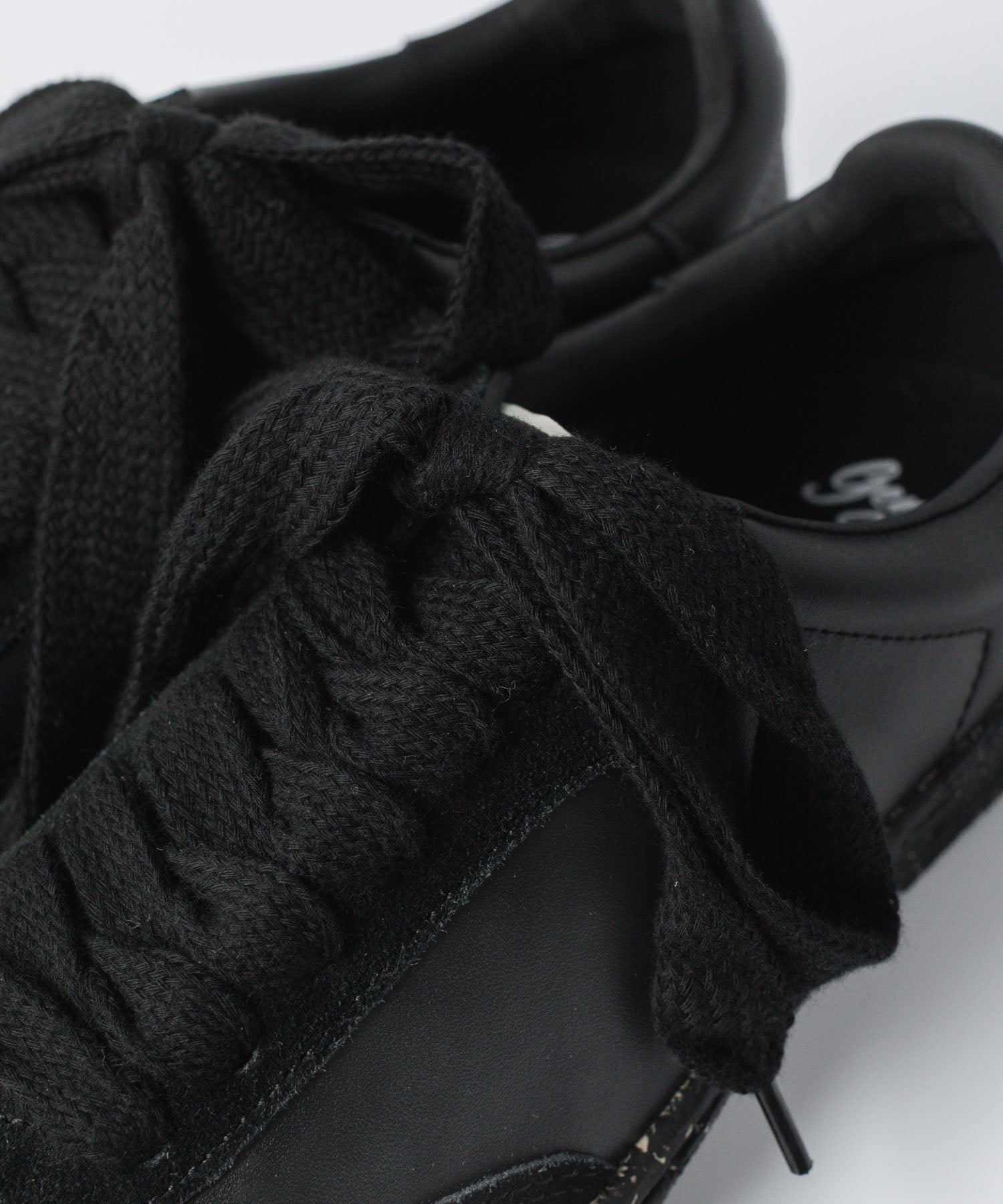 General scale. ジェネラルスケールのSEINE / LEATHER LOW-TOP SNEAKERSの公式通販サイトsession福岡セレクトショップ