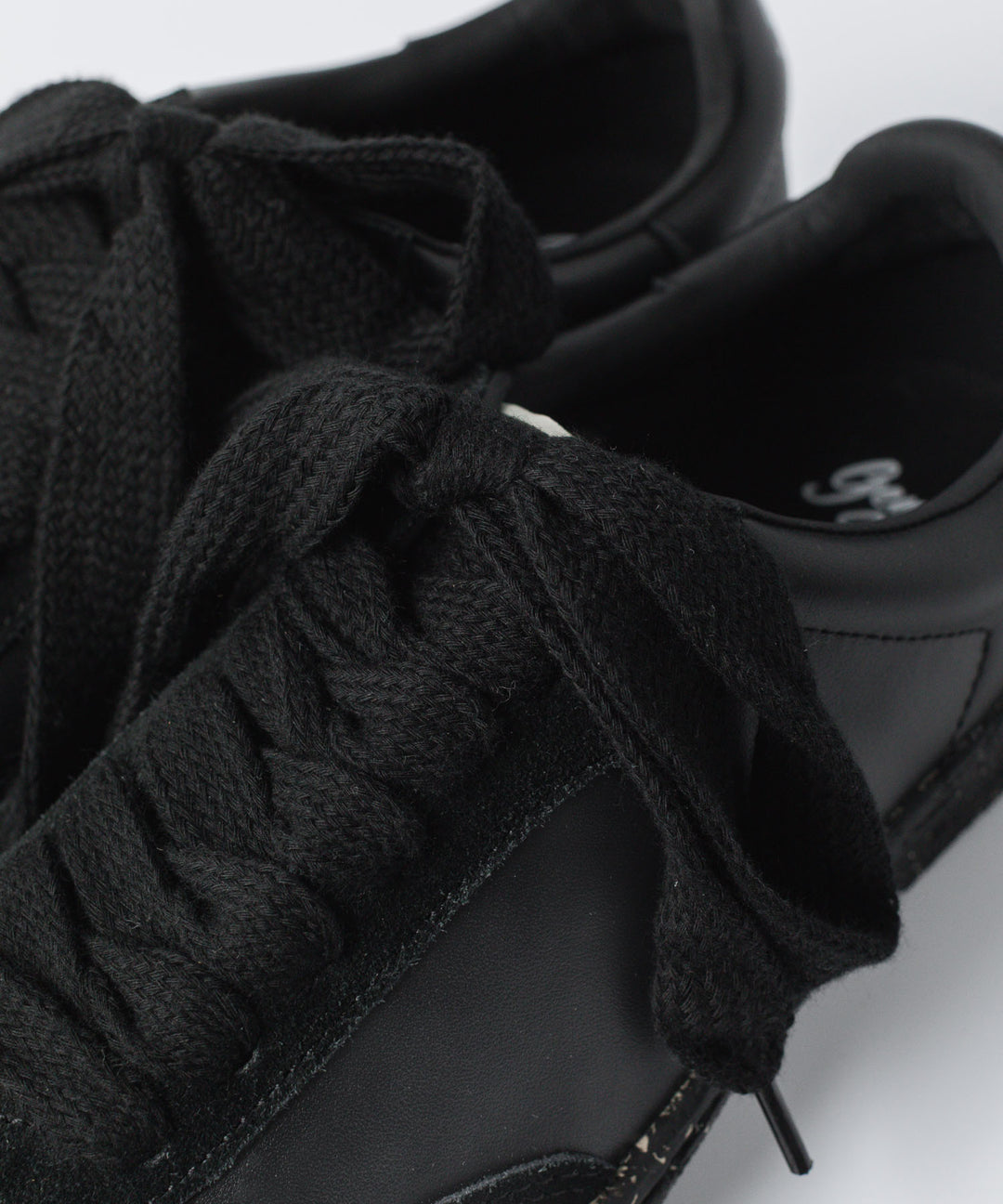 General scale. ジェネラルスケールのSEINE / LEATHER LOW-TOP SNEAKERSの公式通販サイトsession福岡セレクトショップ