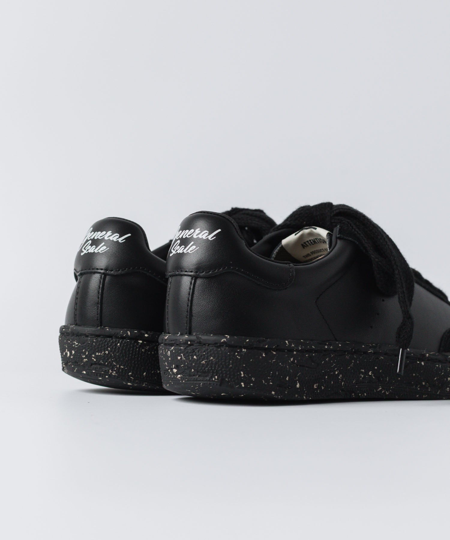 General scale. ジェネラルスケールのSEINE / LEATHER LOW-TOP SNEAKERSの公式通販サイトsession福岡セレクトショップ