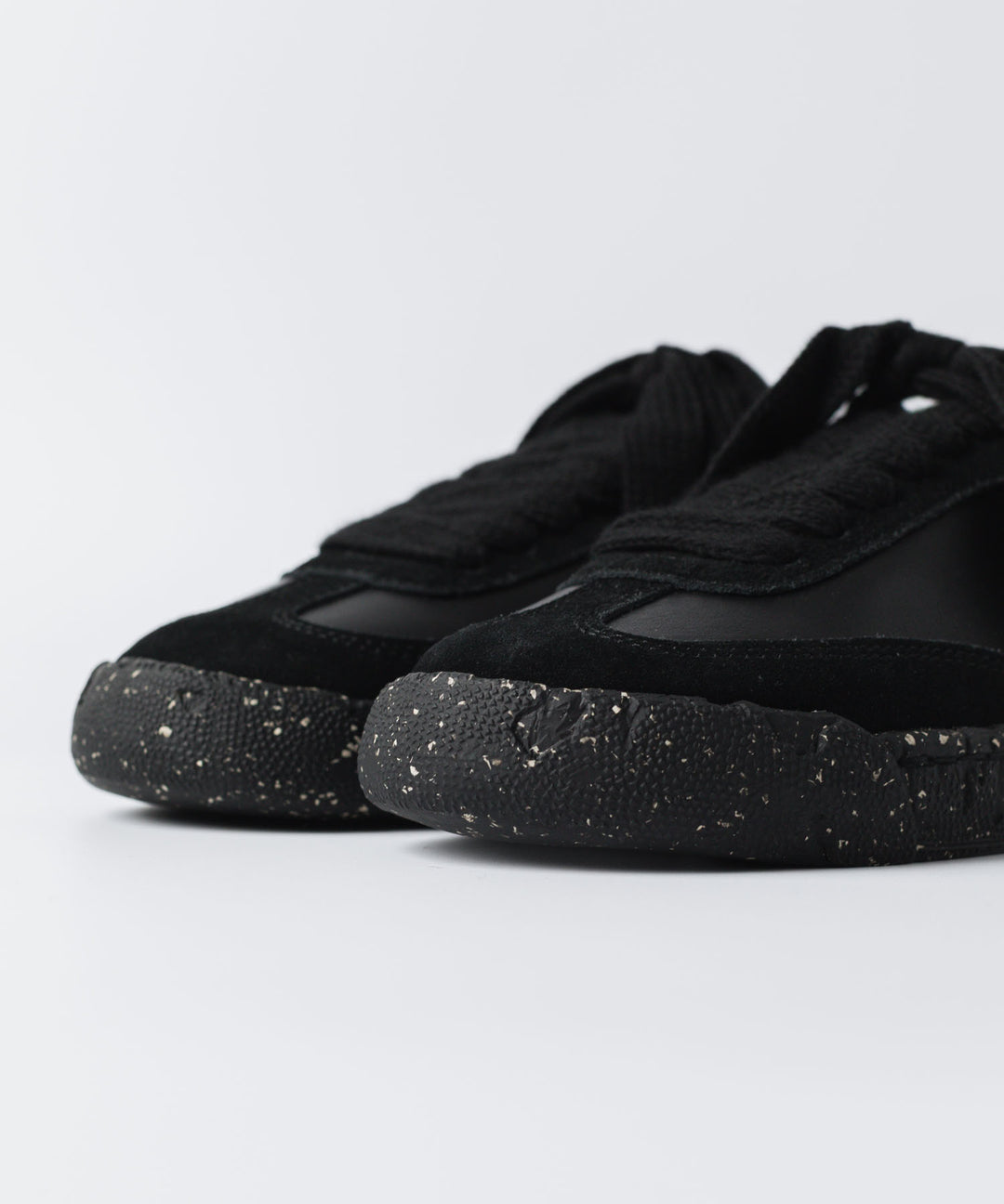 General scale. ジェネラルスケールのSEINE / LEATHER LOW-TOP SNEAKERSの公式通販サイトsession福岡セレクトショップ