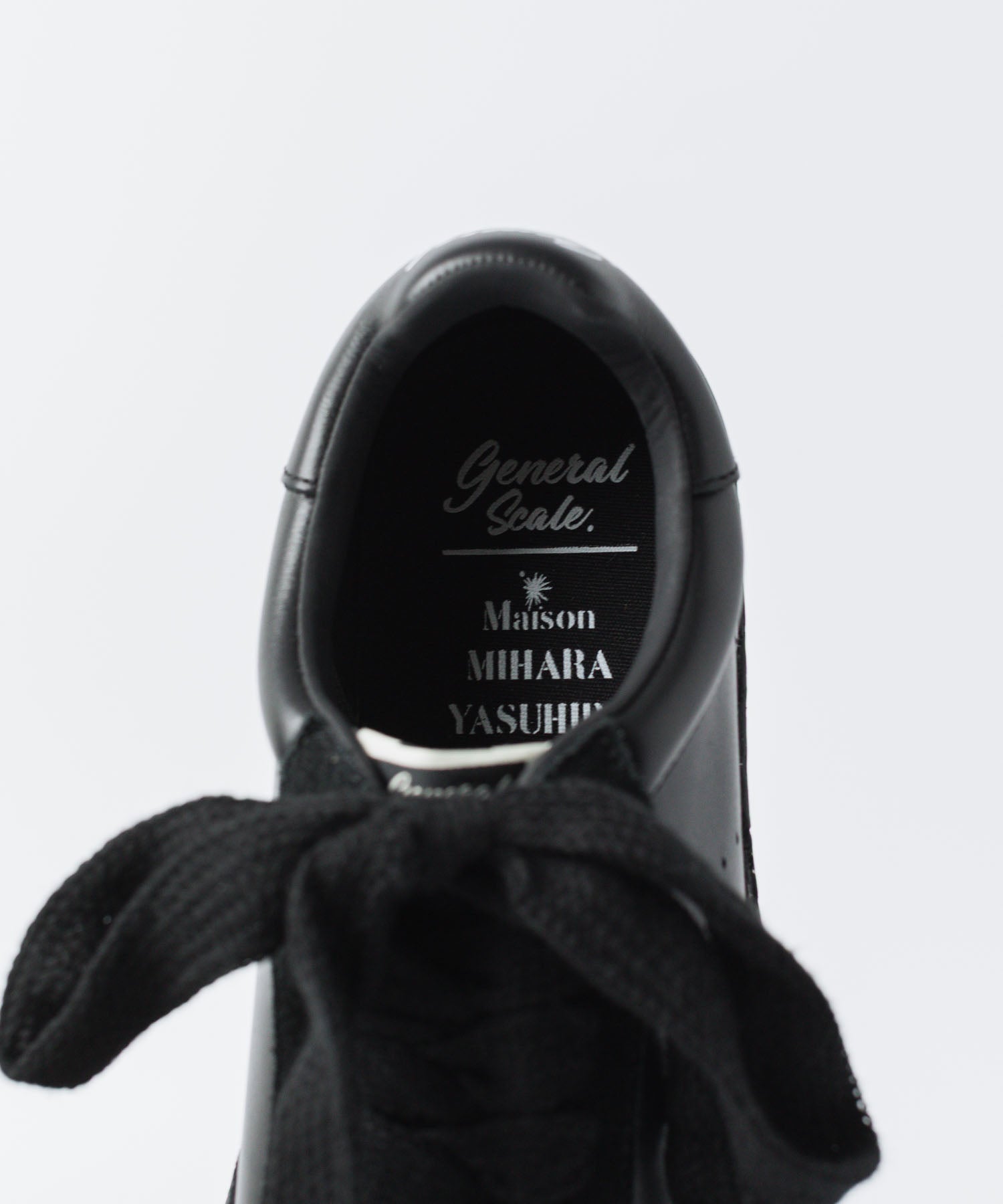 General scale. ジェネラルスケールのSEINE / LEATHER LOW-TOP SNEAKERSの公式通販サイトsession福岡セレクトショップ