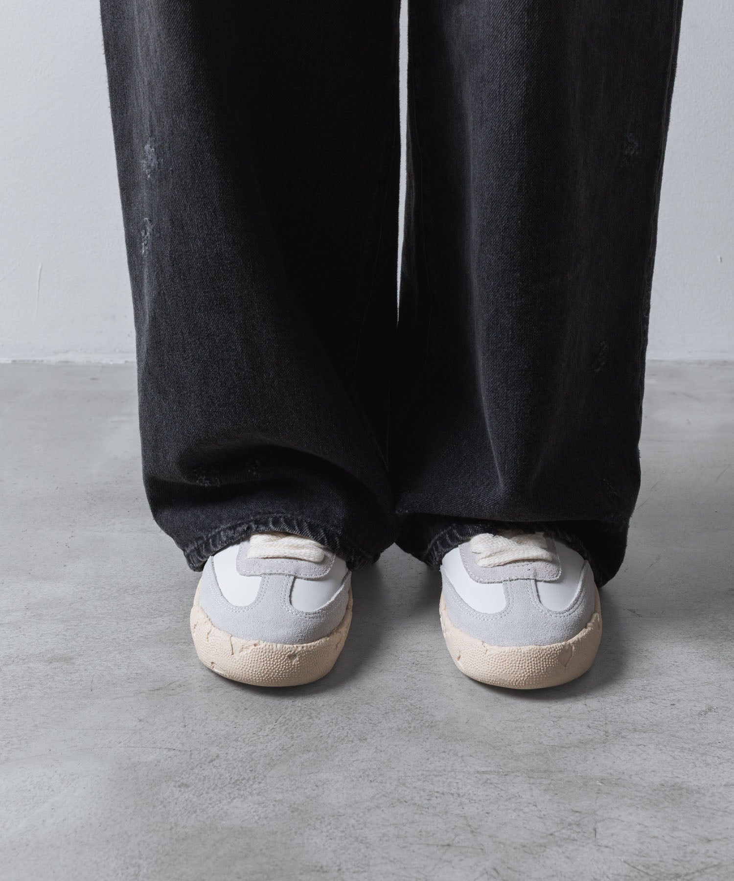 General scale. ジェネラルスケールのSEINE / LEATHER LOW-TOP SNEAKERSの公式通販サイトsession福岡セレクトショップ